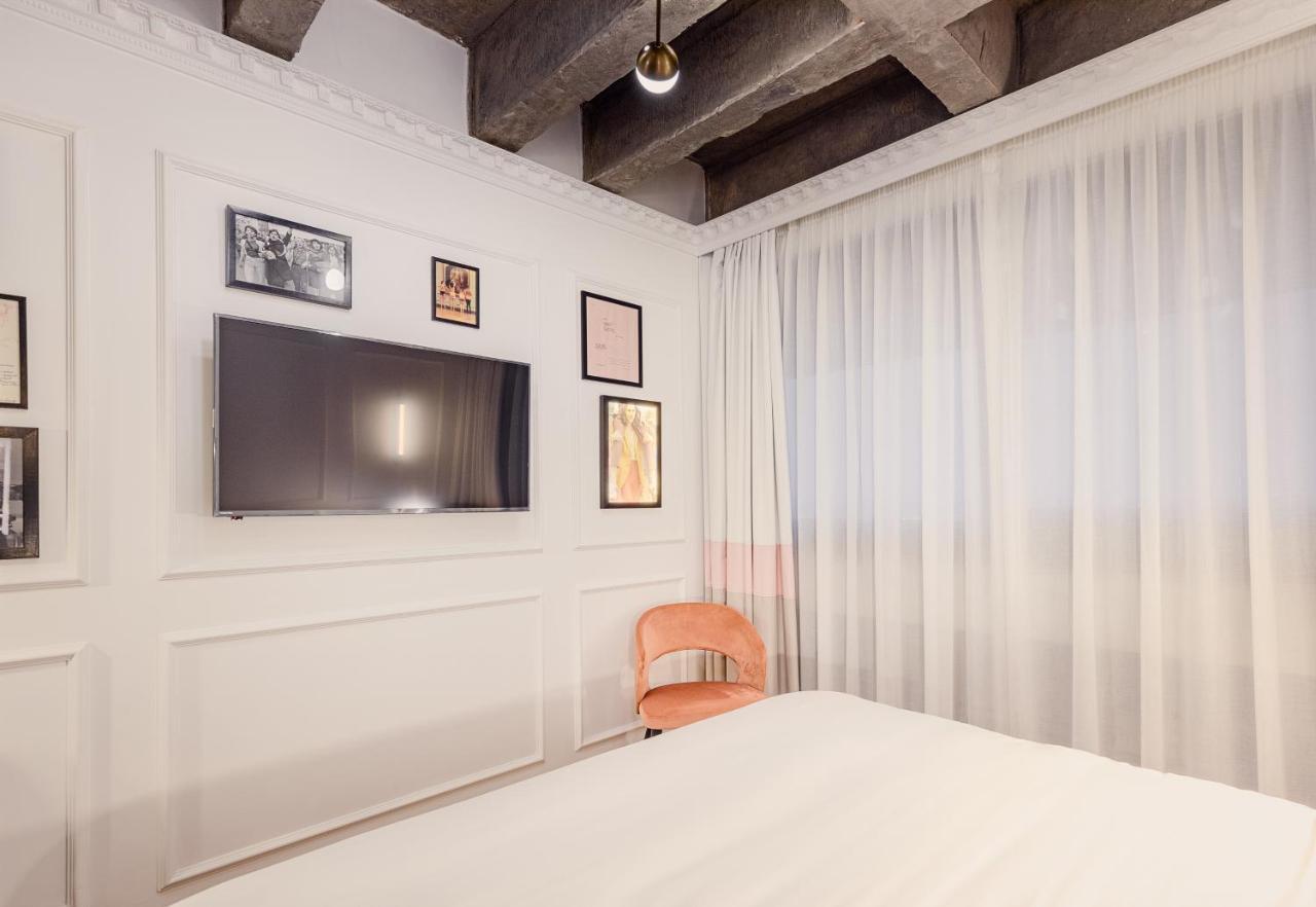 Brown Bobo, A Member Of Brown Hotels Tel Aviv Eksteriør billede